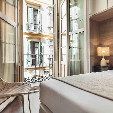 מאלגה Eclectic & Elegant Apartment By Rems מראה חיצוני תמונה